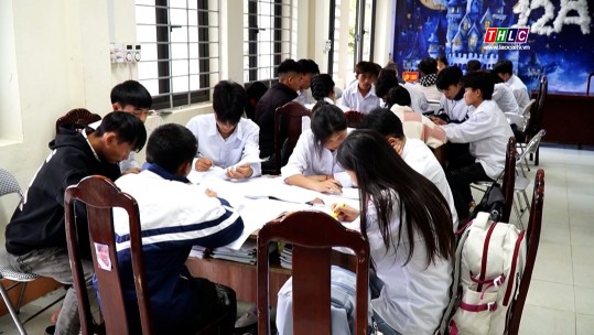 Học nghề - Lựa chọn của nhiều học trò vùng cao