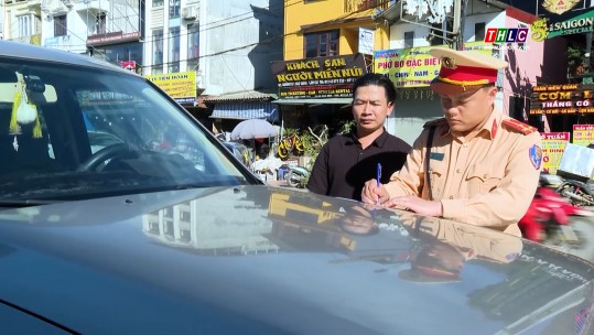 Thu phạt vi phạm giao thông trên 16 tỷ đồng